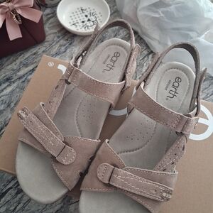 Earth Origins Light Brown Sophie Sandals